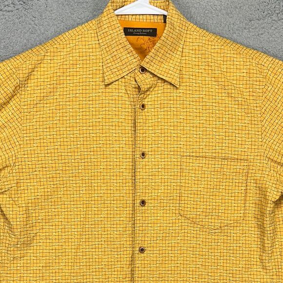 Tommy Bahama Button Up Shirt Mens Large Island Soft Yellow Check Embroidered